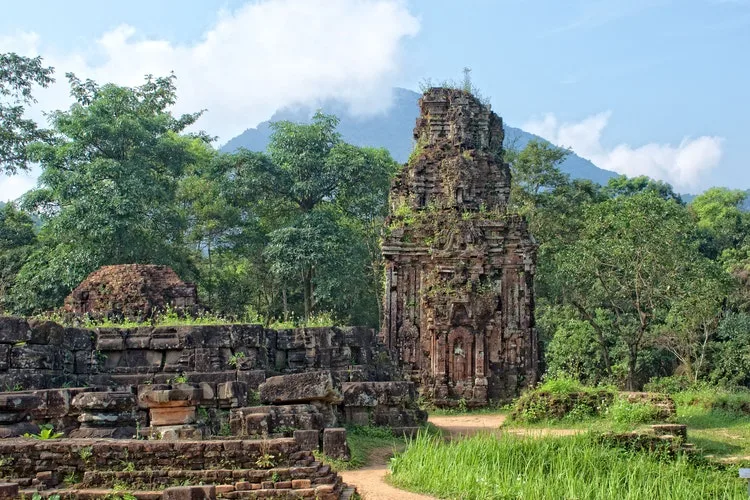 what to do at Hoi An - My Son ruins