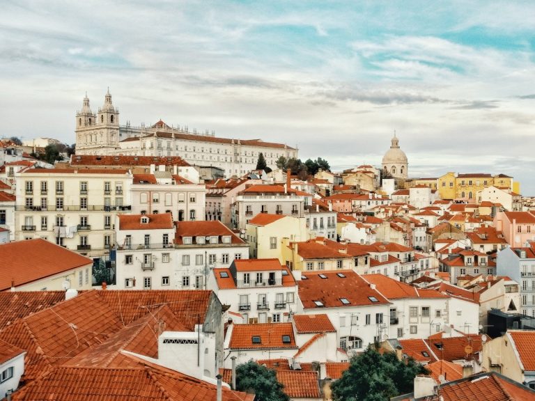 25 BEST Things To Do in Lisbon, Portugal