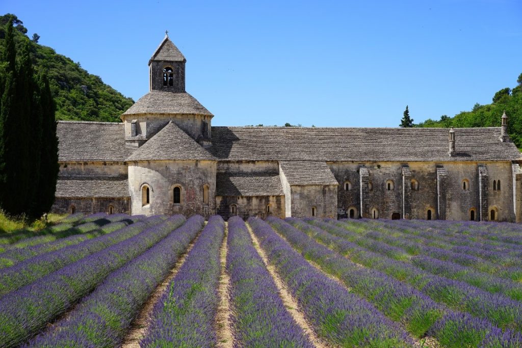 south france road trip itinerary