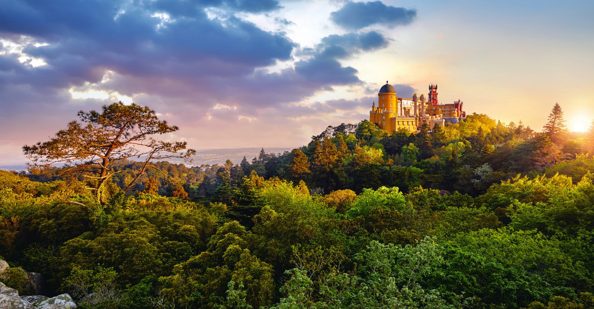 Sintra Castles & Palaces Not To Miss Every Steph