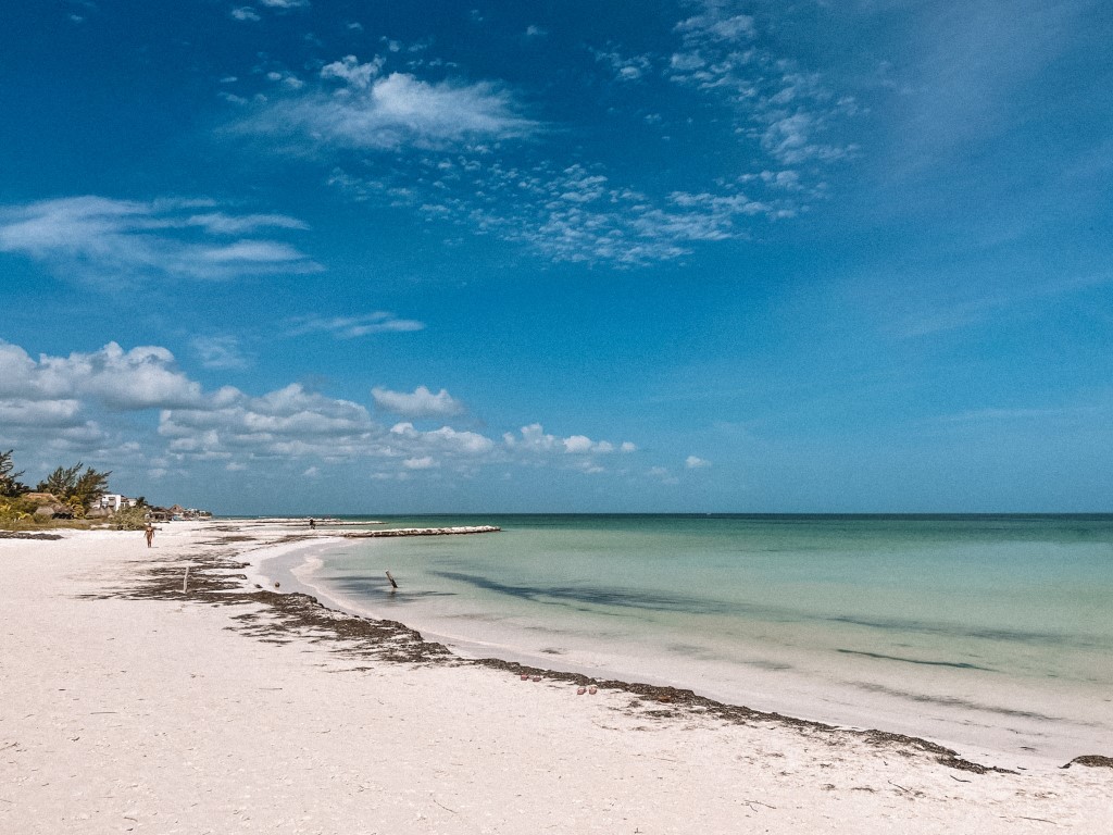 Image of the beach in Holbox inserted in a post about how to get from Cancun to Holbox.