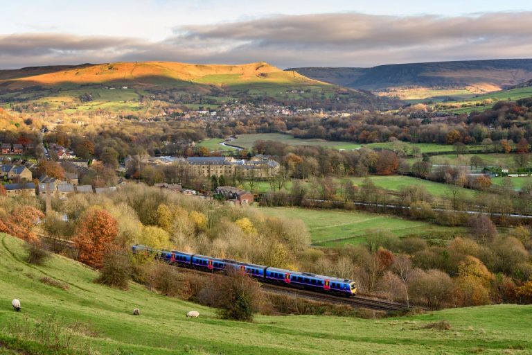 20 Epic Day Trips from London by Train