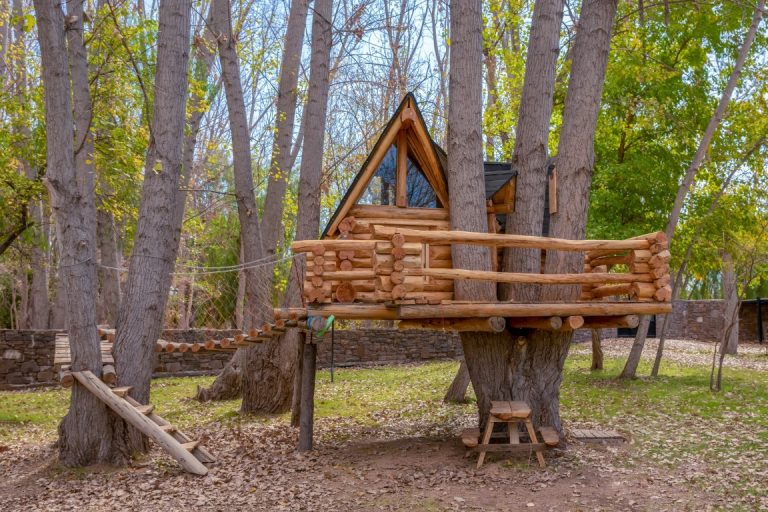 One of the best treehouse rentals in California