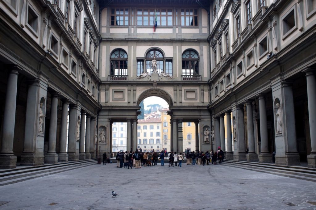 Image of the Uffizi Gallery, inserted in a post about taking a day trip to Florence from Rome