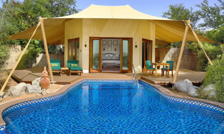 5 BEST Dubai Desert Resorts & Hotels