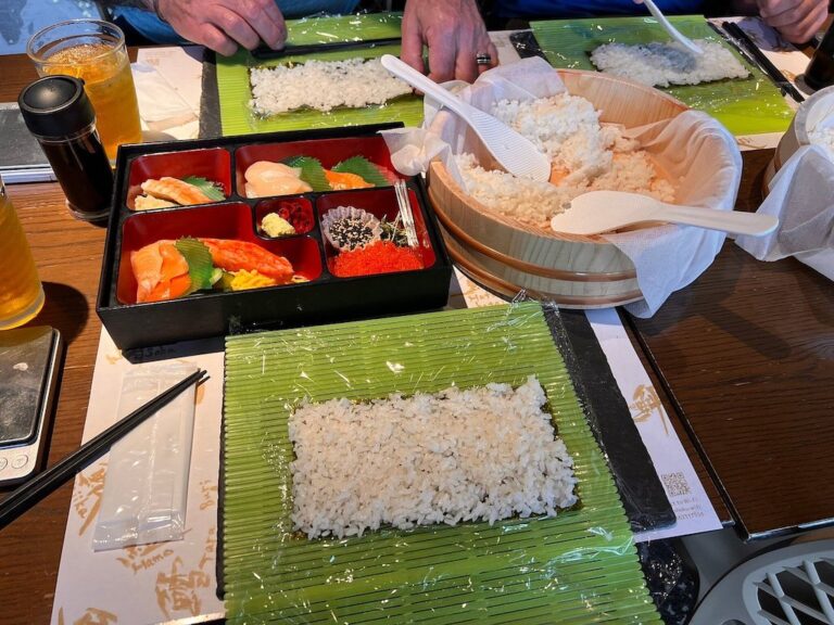 7 BEST Sushi Making Classes in Tokyo